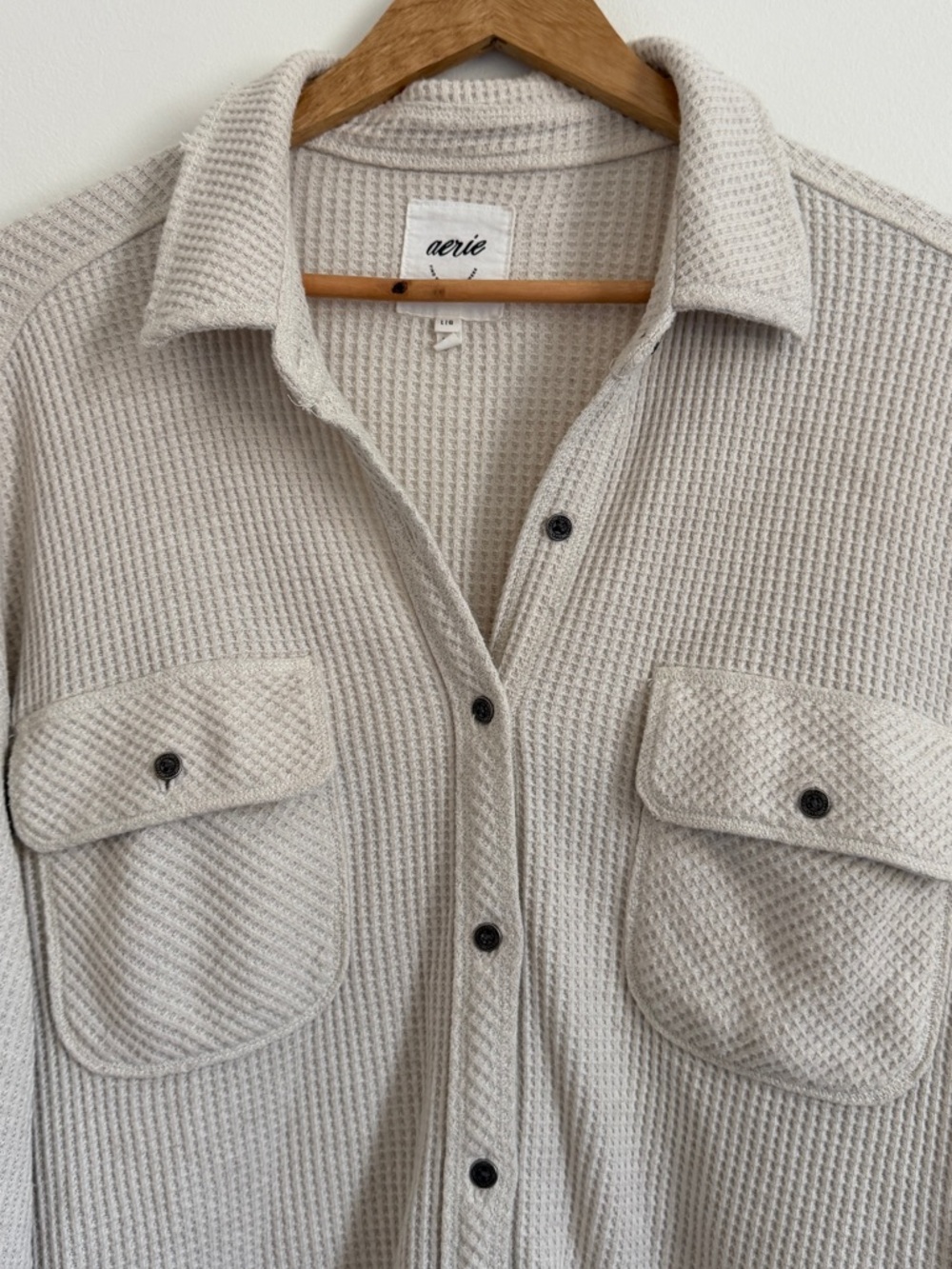 Aerie Lumberjane Cream Waffle Knit Size Large Long Sleeve Button Up Pocket Top - Picture 4 of 5